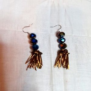 Witches Broom Earrings/copper wire/with beads